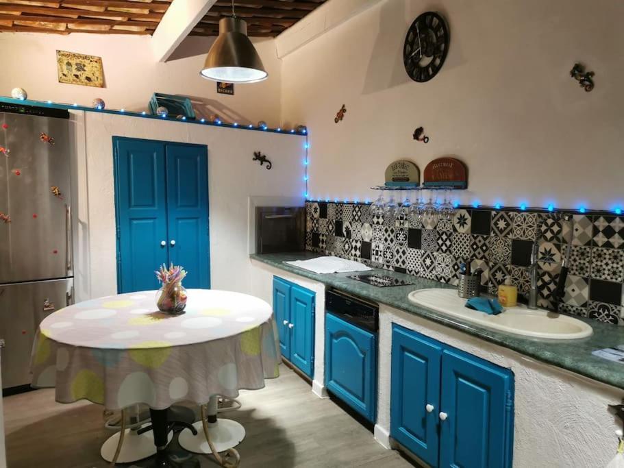 Le Jardin De Mae Apartment Bouc Bel Air Bagian luar foto