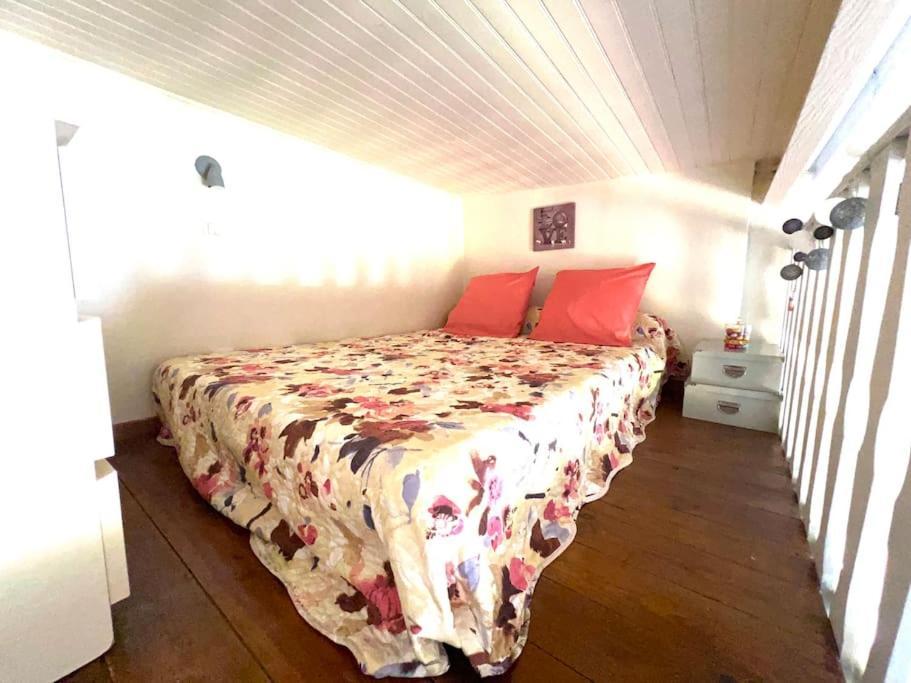 Le Jardin De Mae Apartment Bouc Bel Air Bagian luar foto